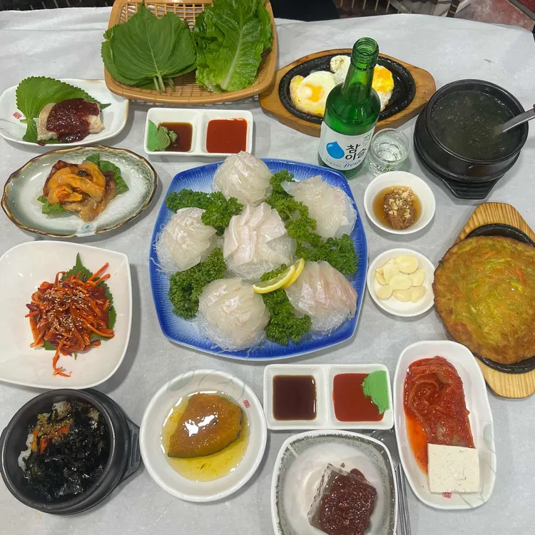 여수밤바다 대표 사진