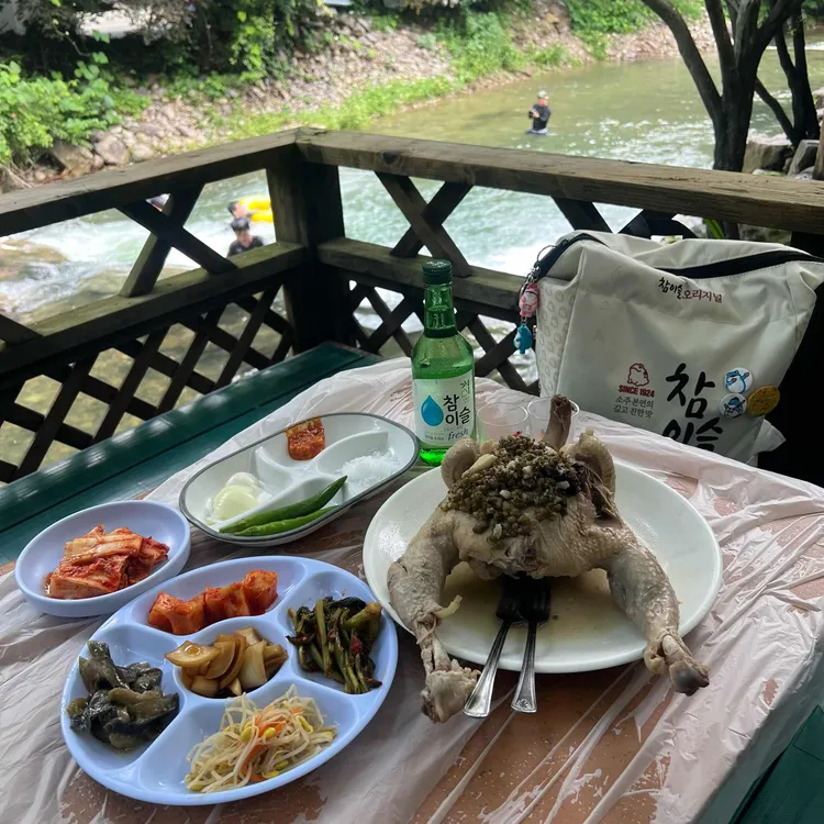 봉쥬르 대표 사진