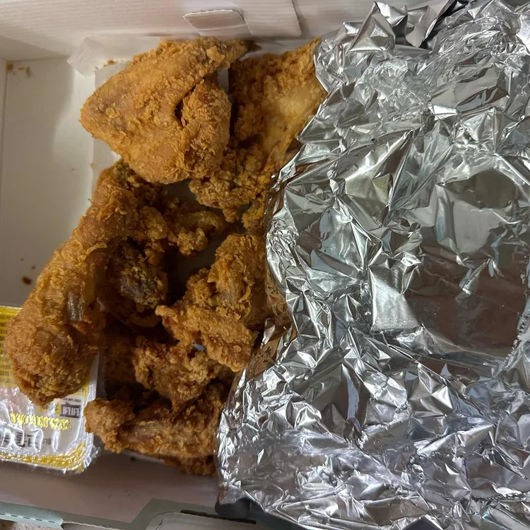 네네치킨 대표 사진