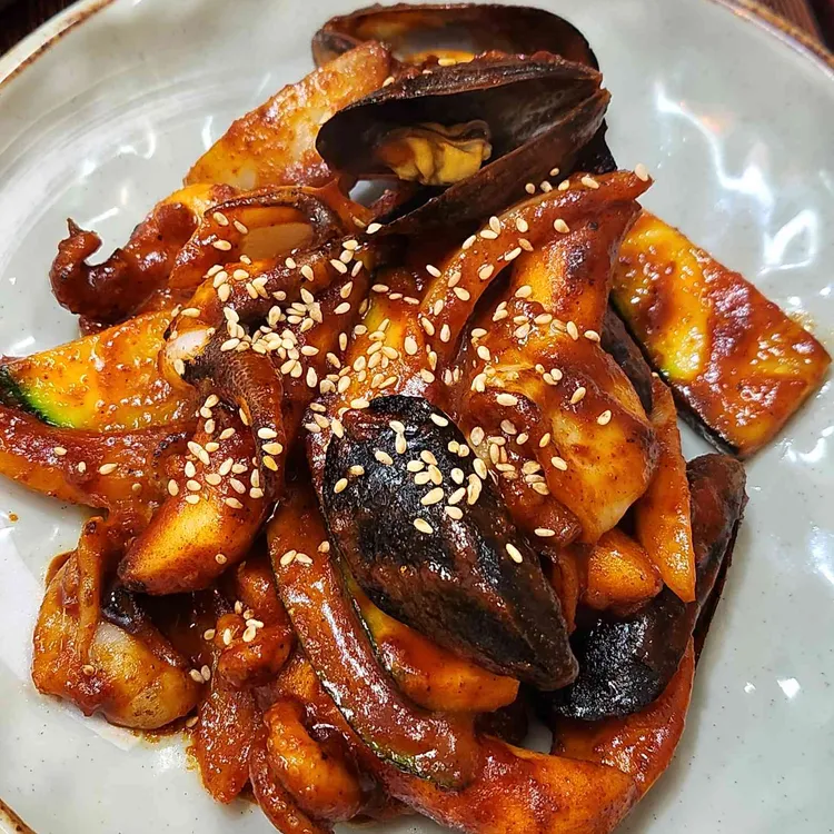 윤찬식당 대표 사진
