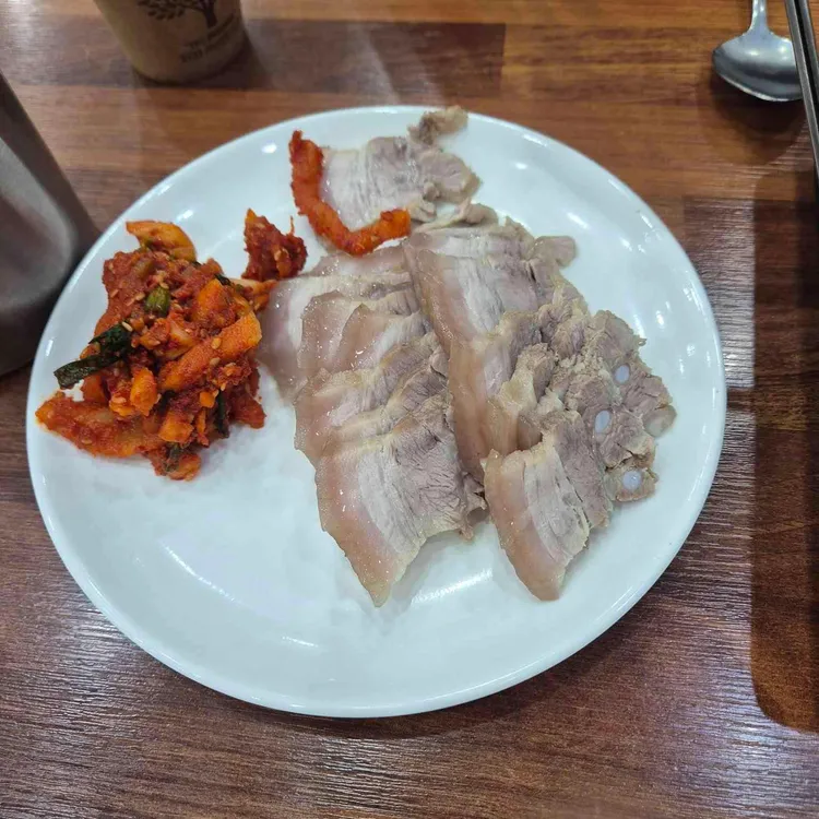홍밀면옥 사진 1