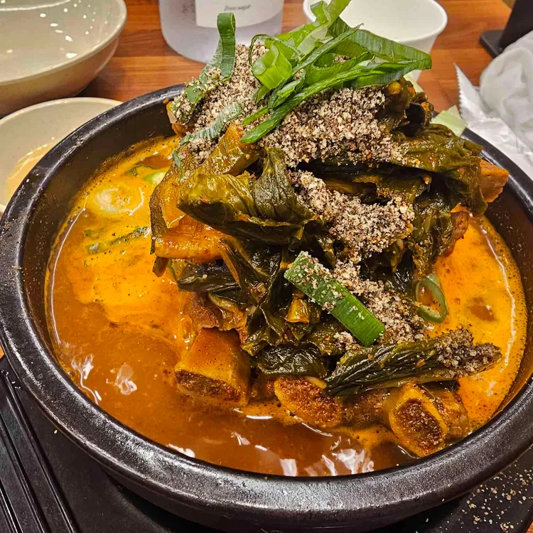 서부청기와감자탕 대표 사진