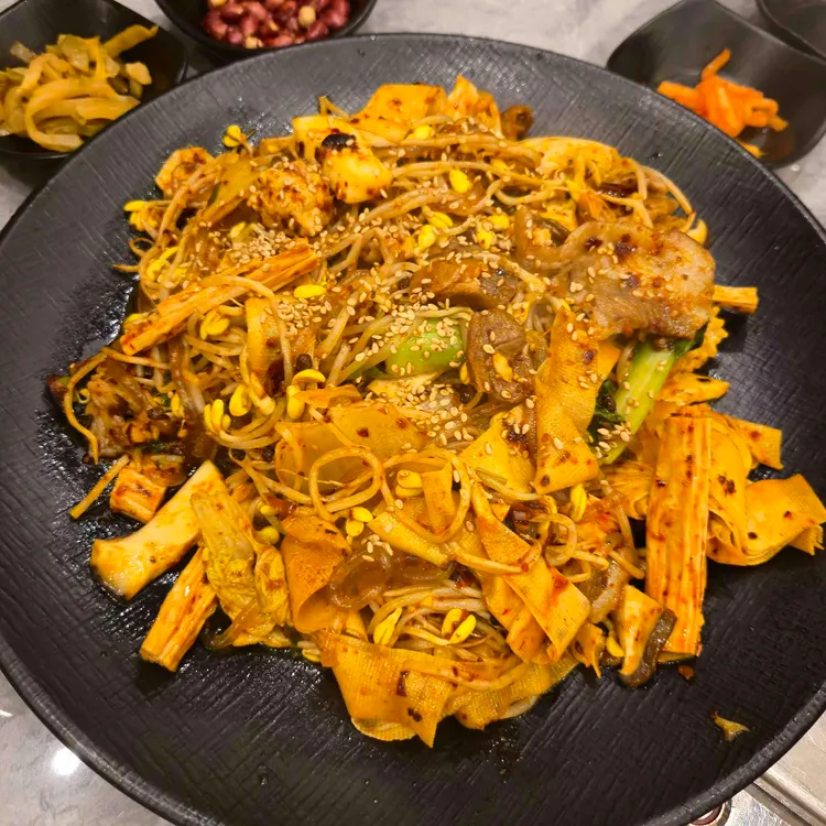 빈빈양꼬치 대표 사진