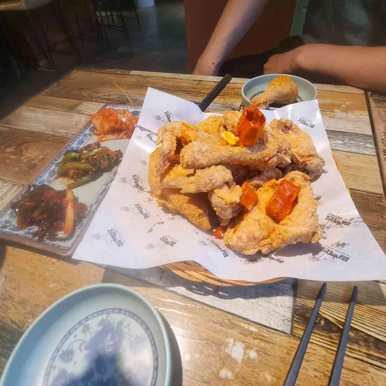 얼맥당 사진 2