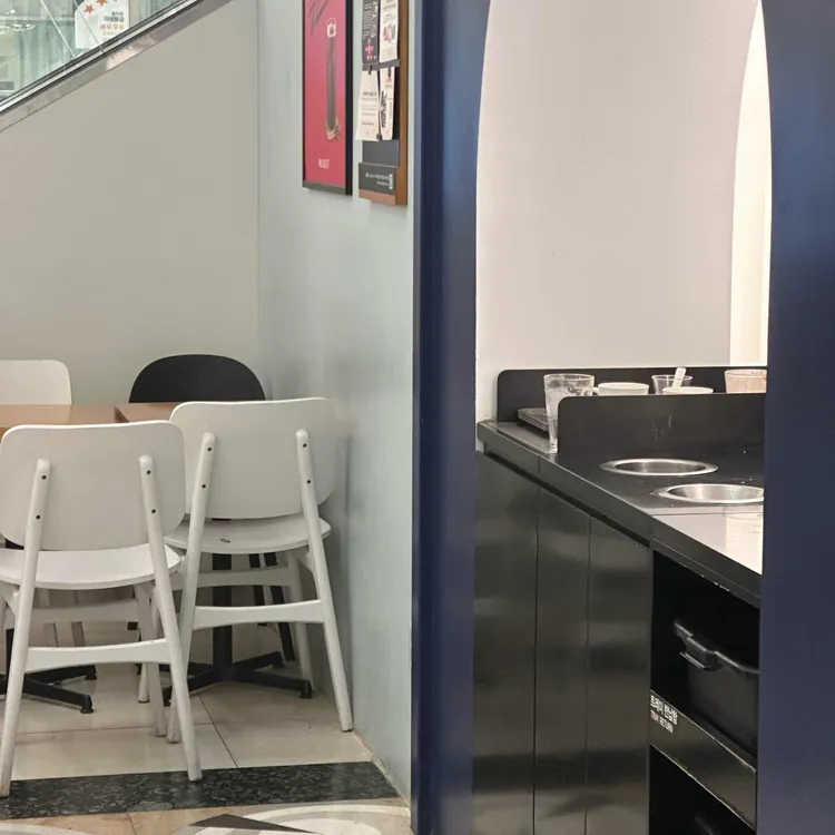 폴바셋 사진 2