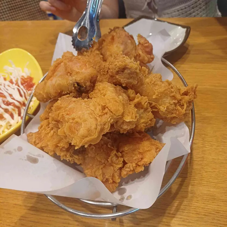 BBQ치킨 사진 1