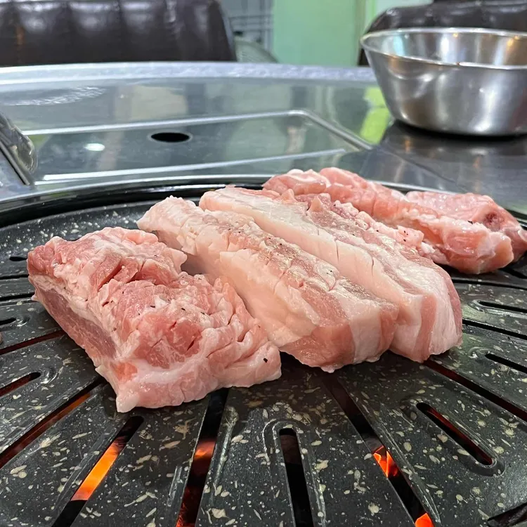 돈둥이 생갈비 대표 사진