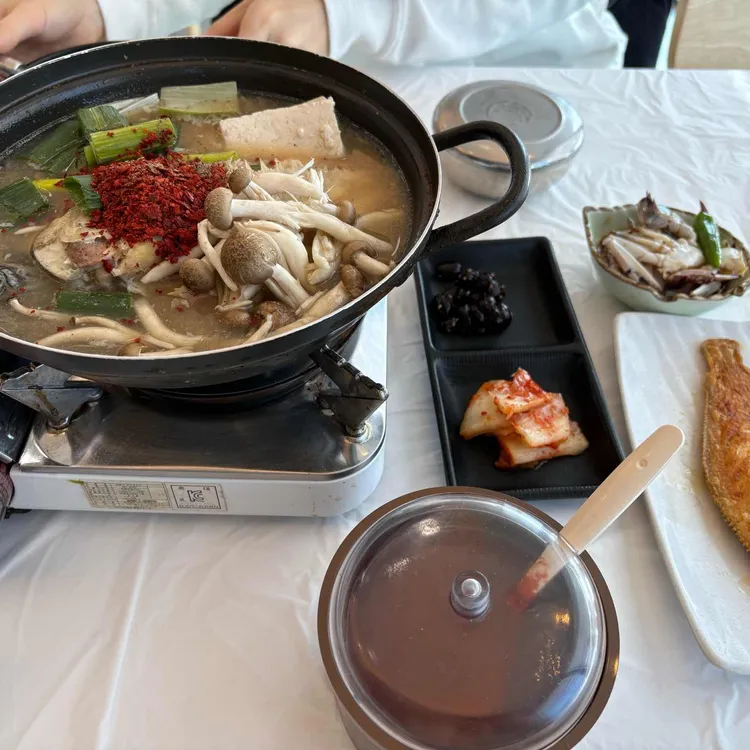 갈매기횟집 대표 사진
