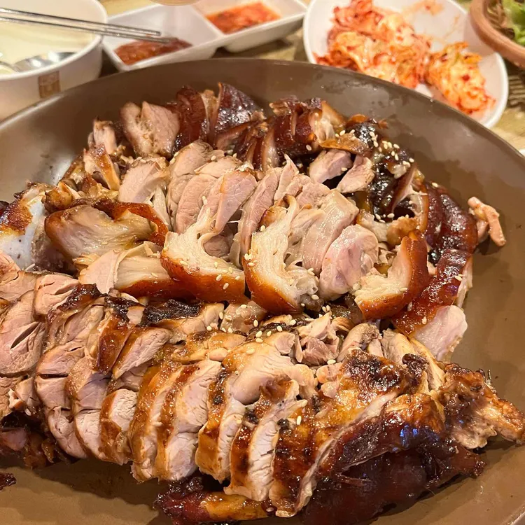 한양왕족발 사진 1