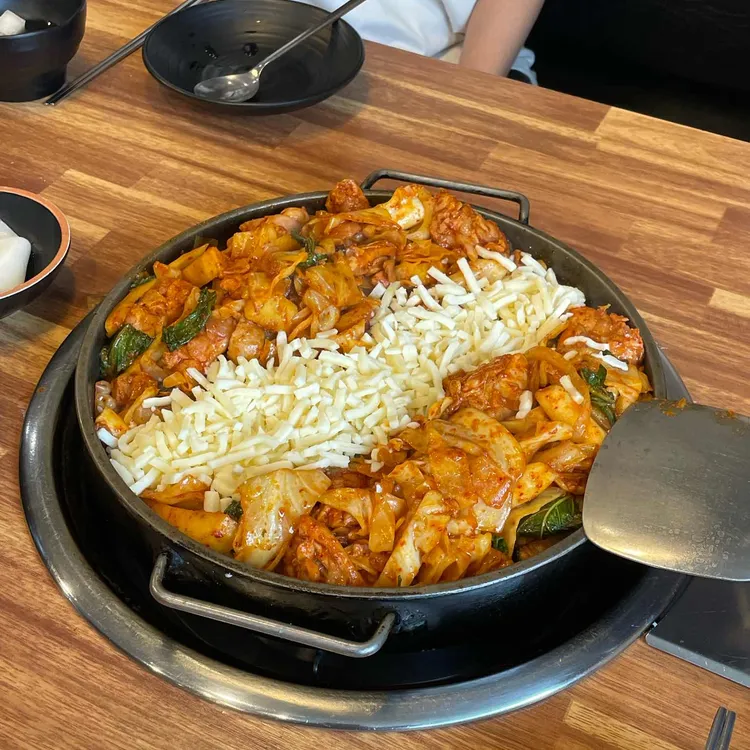 비와별닭갈비 사진