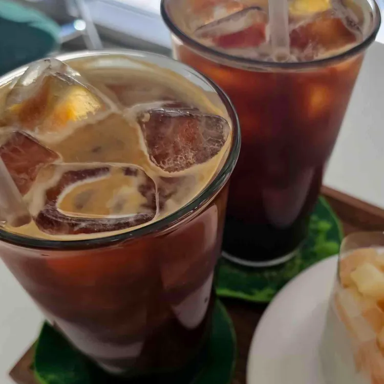 윤숲 대표 사진
