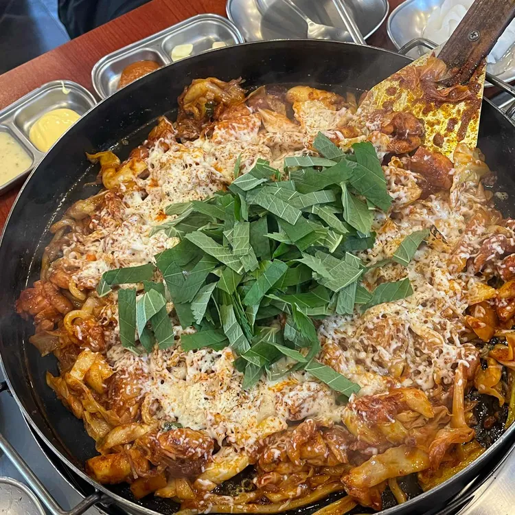 김래하 닭갈비 사진 1