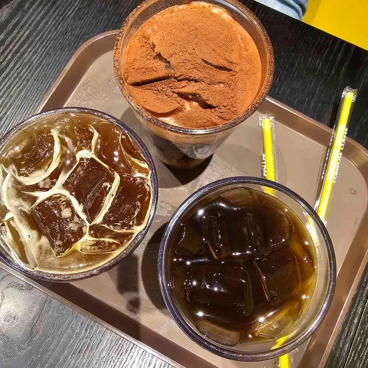 컴포즈커피 대표 사진