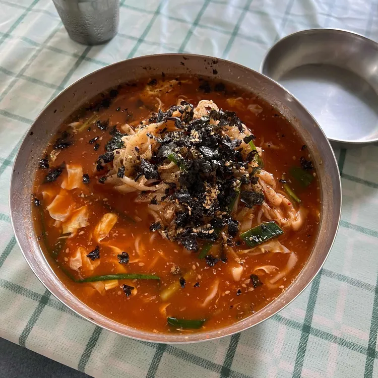 금학칼국수 대표 사진