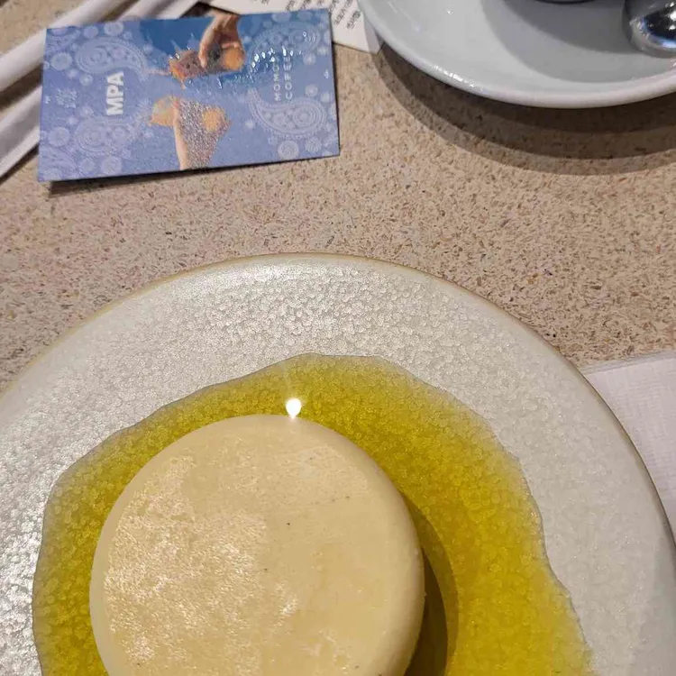 모모스 로스터리&커피바 사진