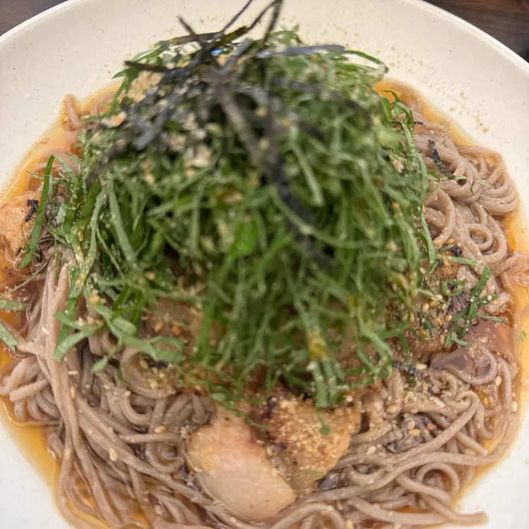 욱동 사진 2