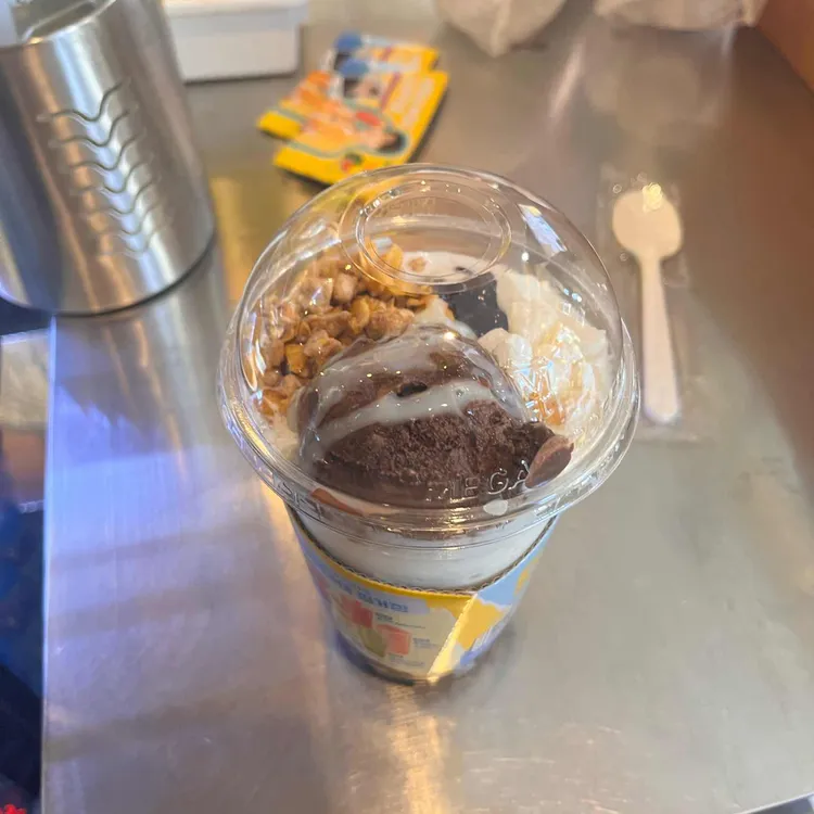 메가커피 대표 사진