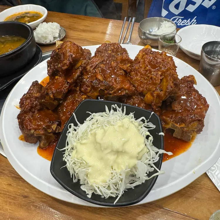 신동궁감자탕 사진