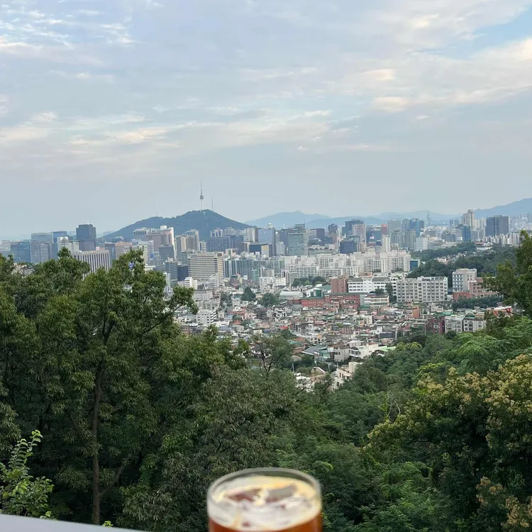 더숲 초소책방 사진 2