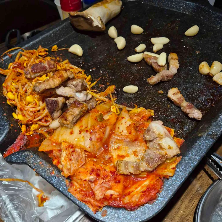 꿀삼겹 사진 1