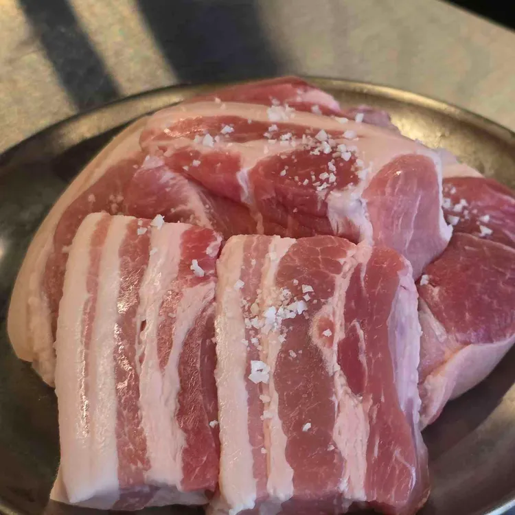연탄도야지 대표 사진