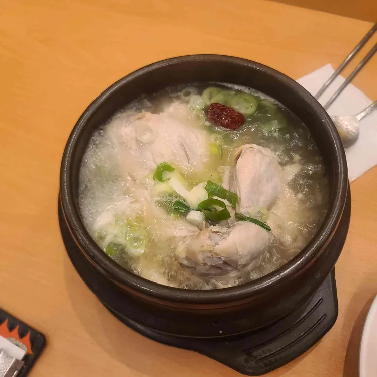 판교한방삼계탕 사진 1