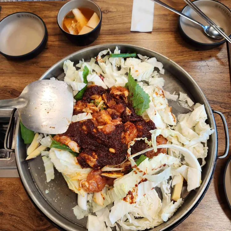 통나무집 숯불닭갈비 사진 2