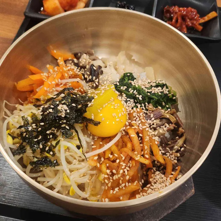 한옥마을 전주비빔밥 사진 2