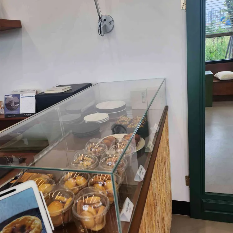 카페 카키 대표 사진