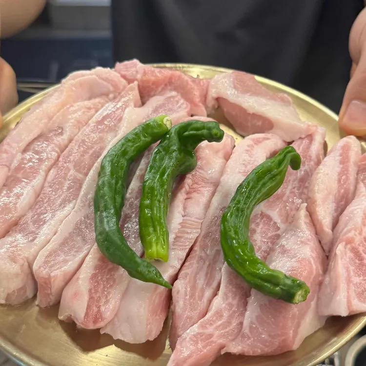 천호돈 대표 사진