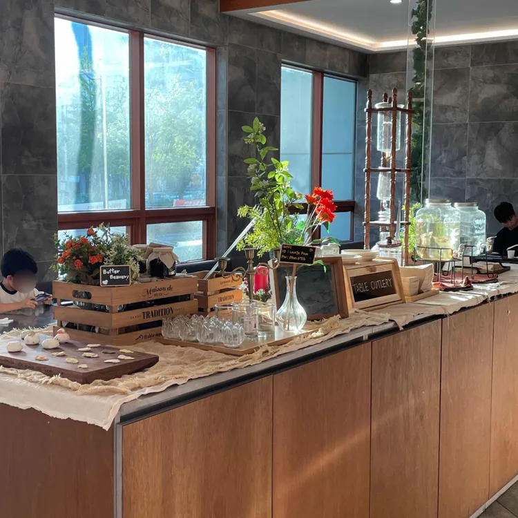 라운지피톤 대표 사진