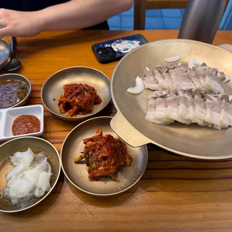 태산 한우한판 1+ 이상(600g)