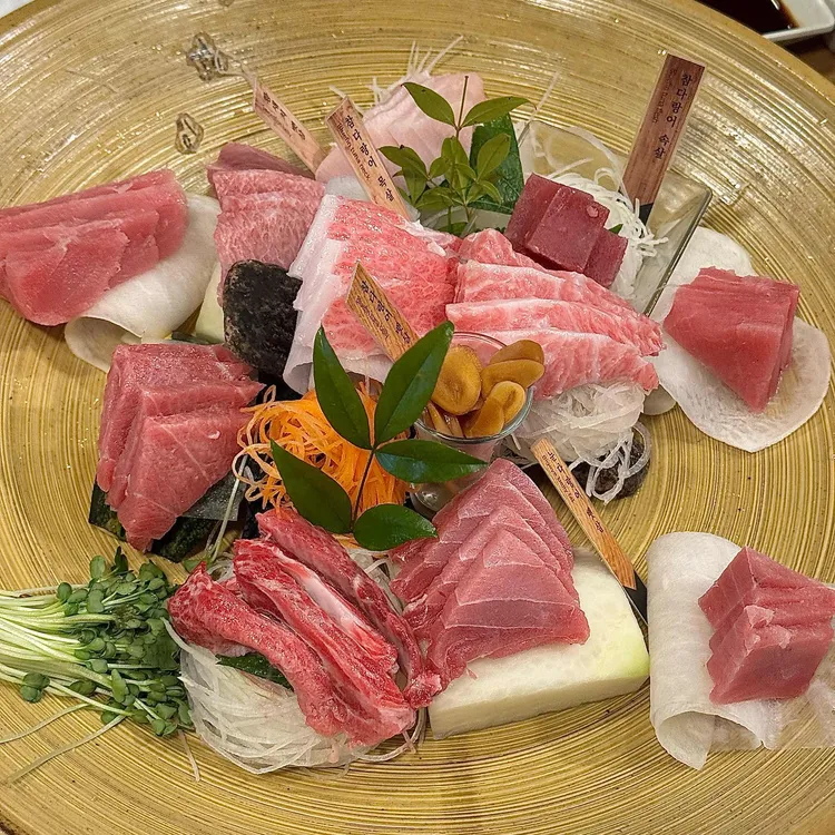 본참치 사진