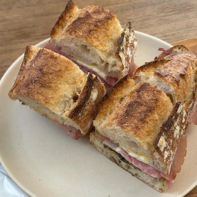 카페 고온 사진