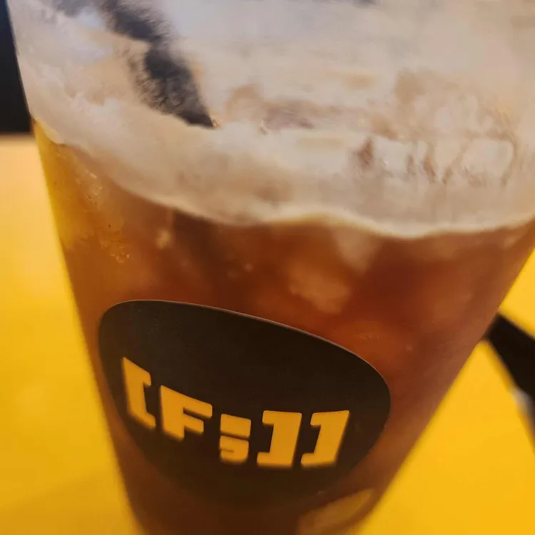 필커피 대표 사진