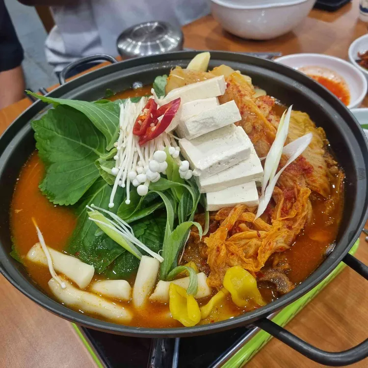 크라운감자탕 사진 1