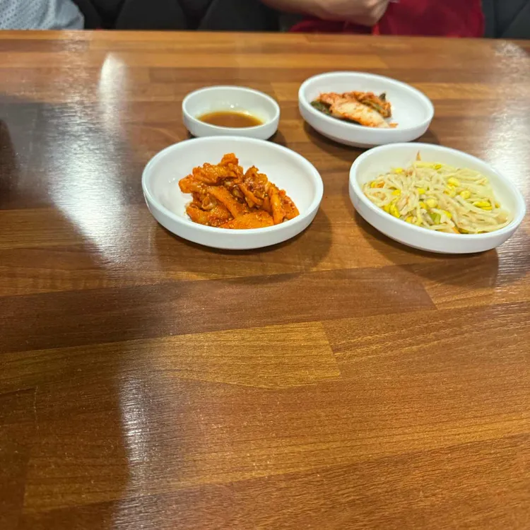 김삼보 제주생고기 & 김치찌개 사진 2