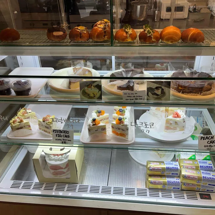 피스오브에잇 대표 사진