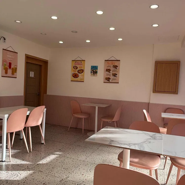 밸라다 대표 사진