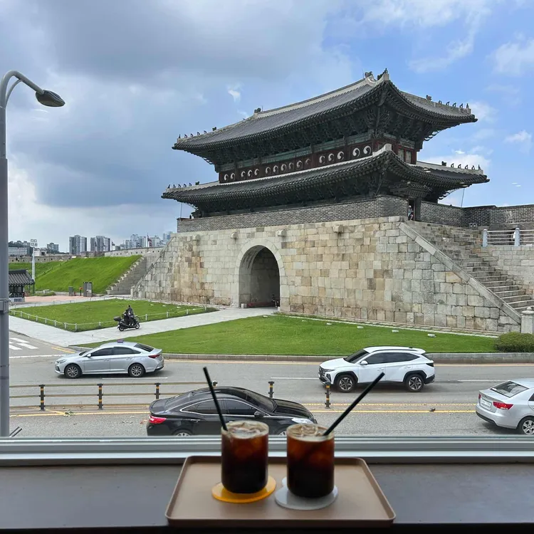 팔레센트 사진