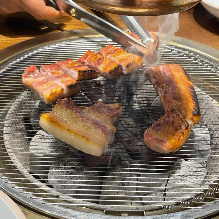 우앤돈햄프에프엔비 대표 사진