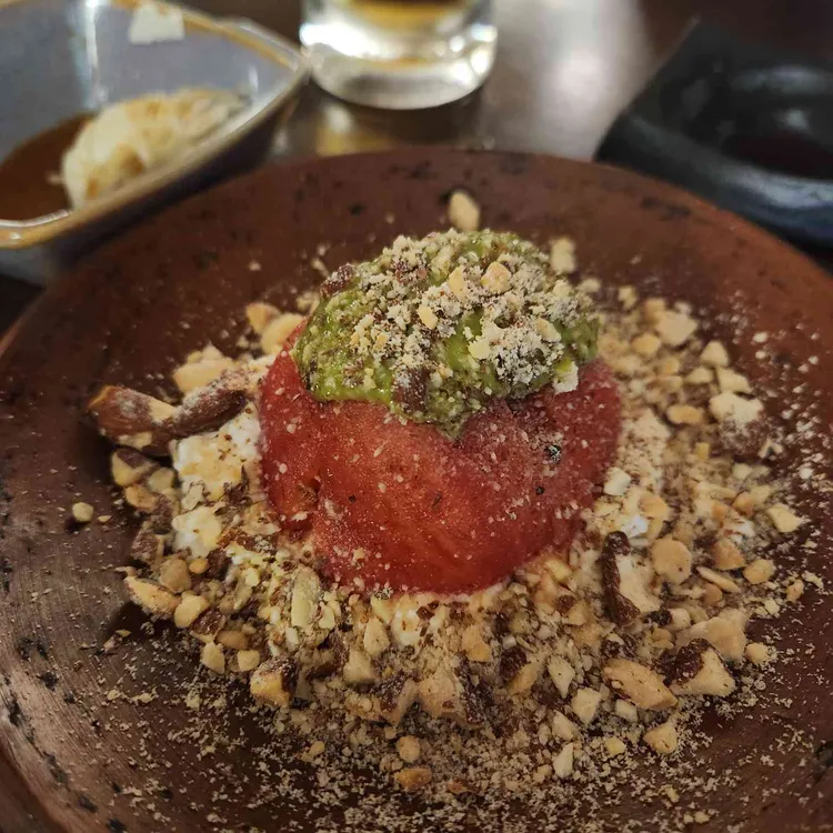 이소 대표 사진