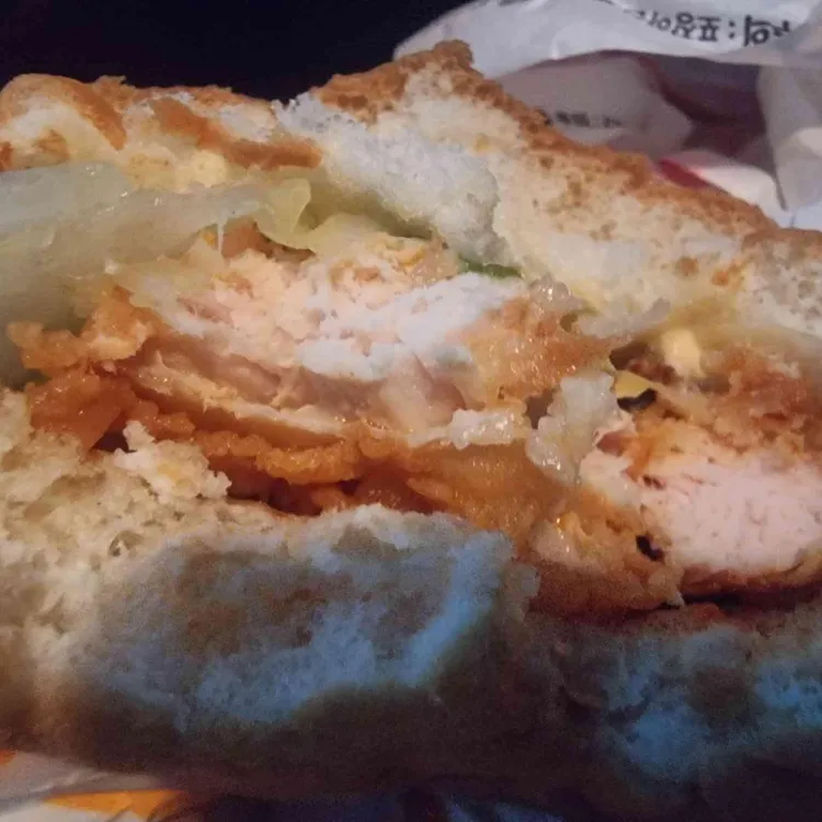 KFC 용인명지DT 대표 사진