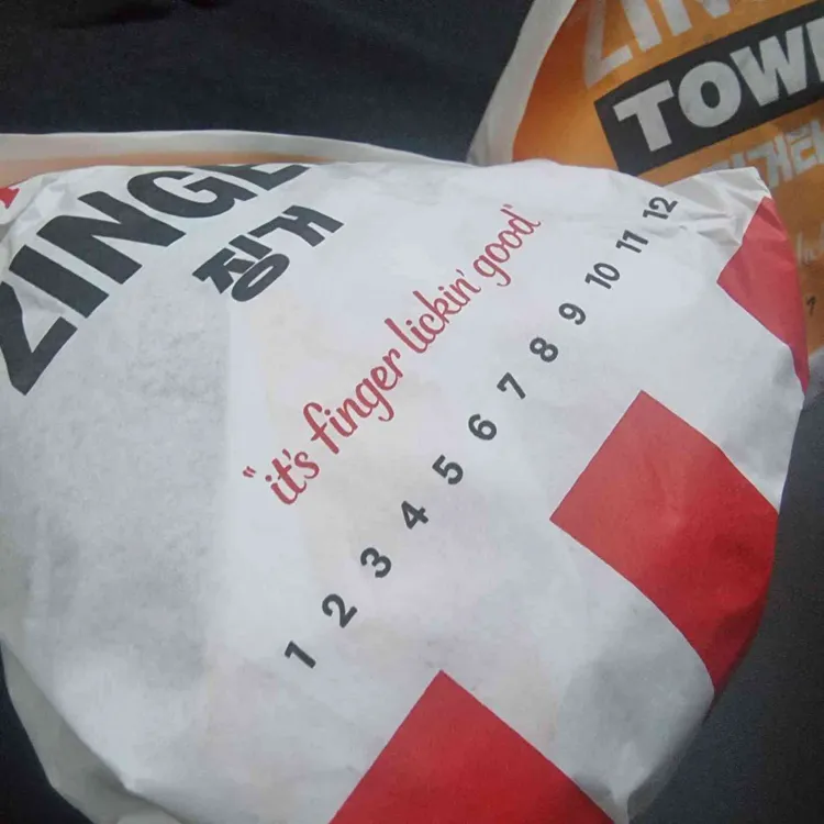 KFC 용인명지DT 대표 사진