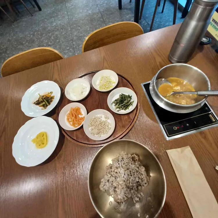 봄이보리밥 사진