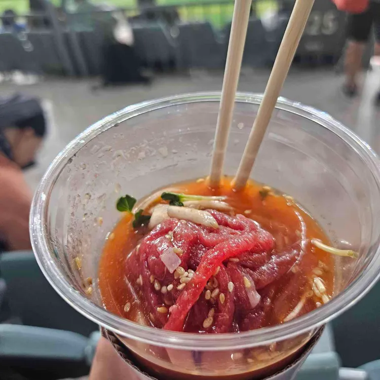 육회바른연어 대표 사진