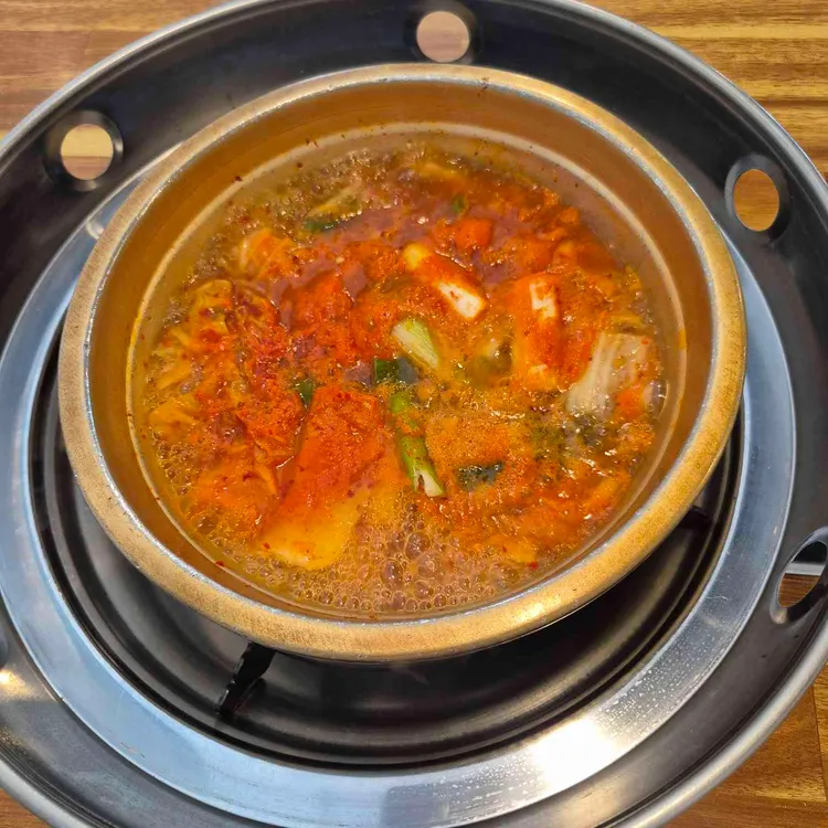 유성압구정돌솥밥찌개마을 대표 사진