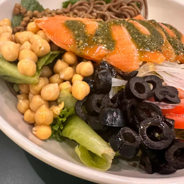 샐러디 대표 사진