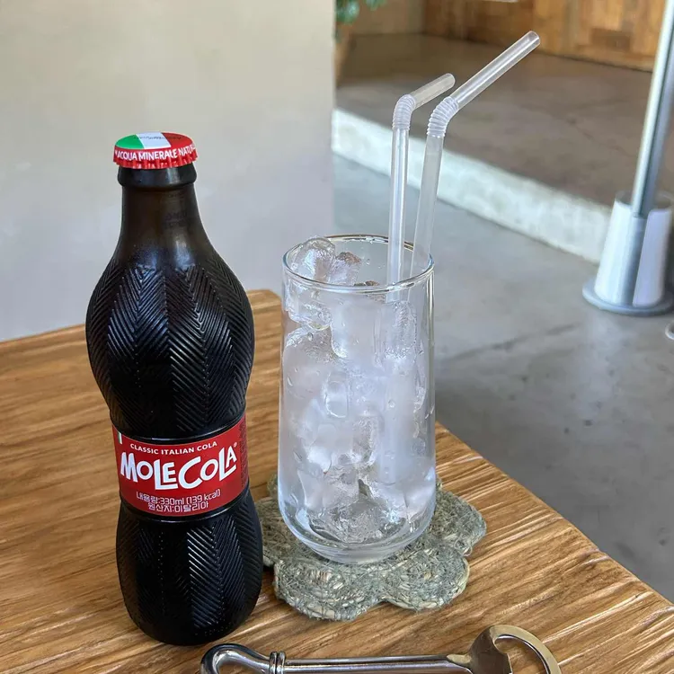 casella 대표 사진