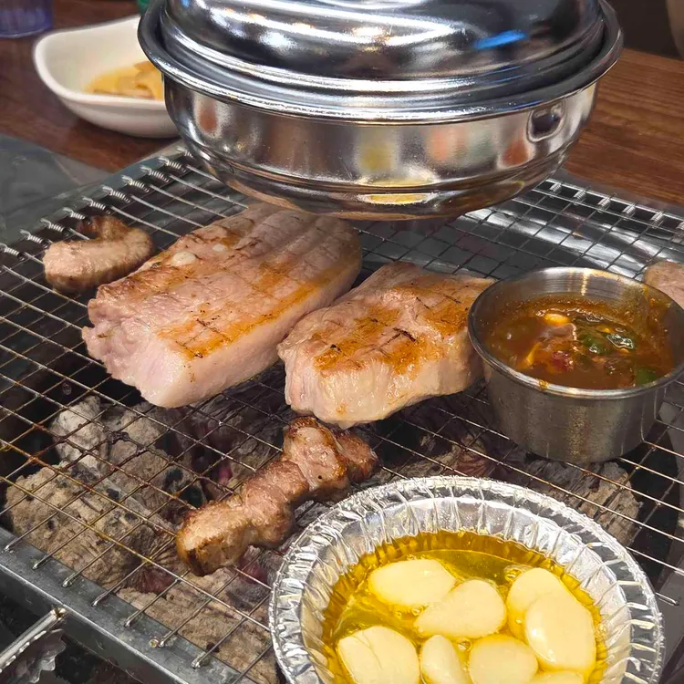 화자본가 대표 사진